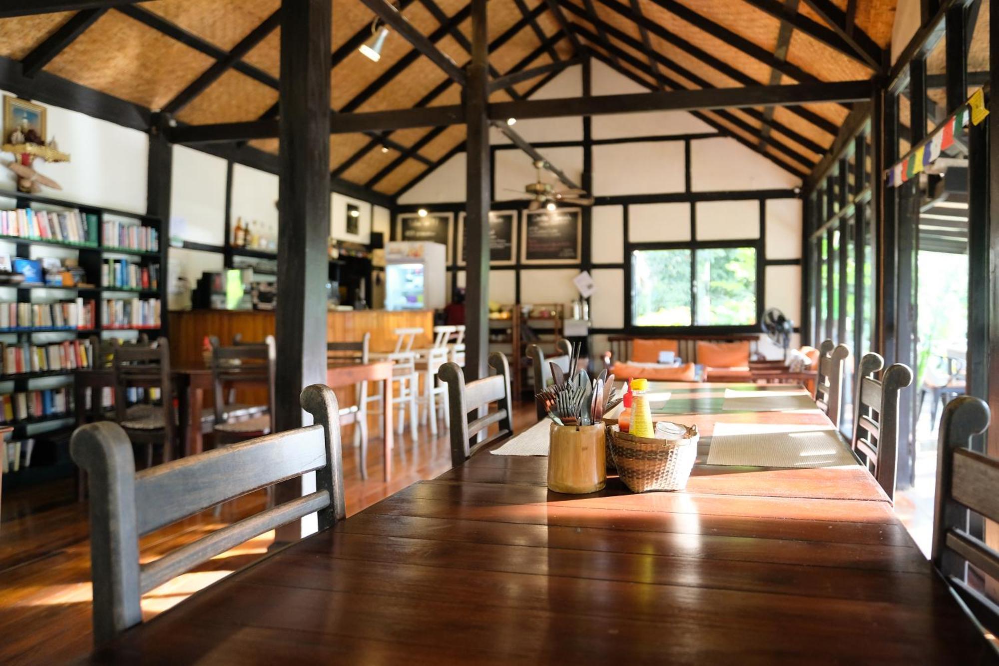 Hillside - Nature Lifestyle Lodge لوانغ برابانغ المظهر الخارجي الصورة